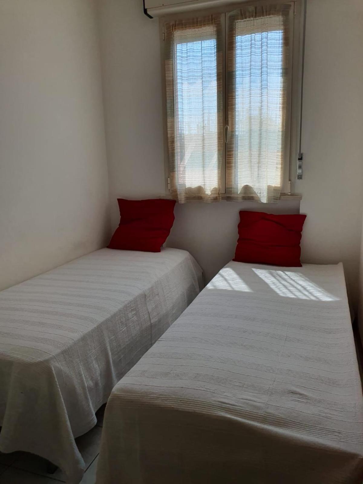 Hotel Holiday Martinsicuro Szoba fotó